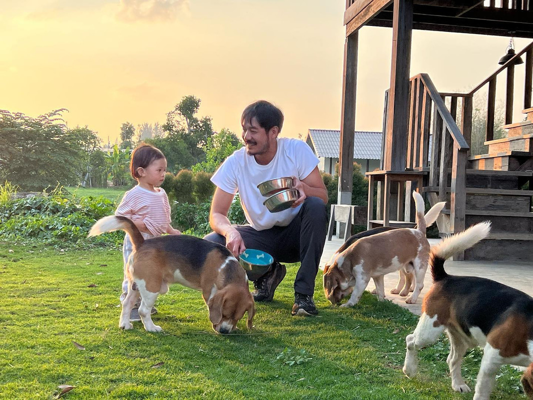 vikkiiexplorer-1711774351-3334927432834178119-54255420614