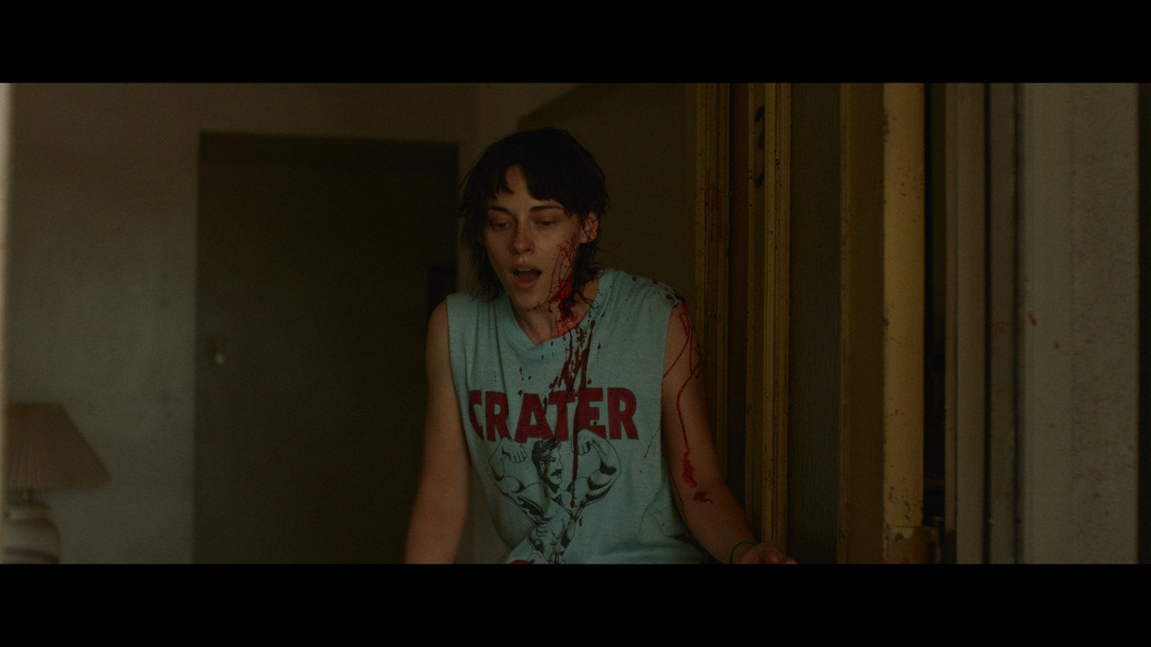 mpv-shot_Love.Lies.Bleeding.2024.2160p.UHD.BDRemux.DV.HDR.HEVC-Нечипорук_01_17_37_0010