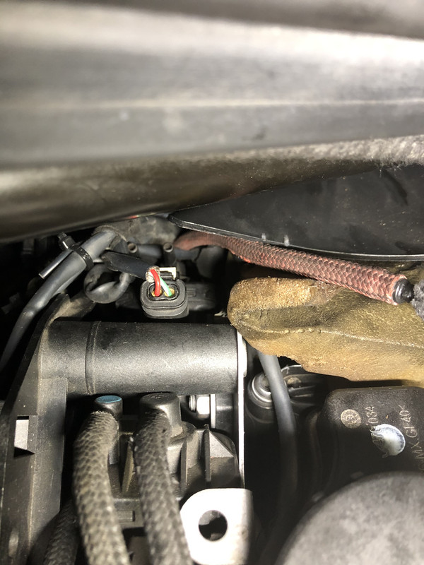 0217B36F-8002-49C3-984D-453D130B5BF3