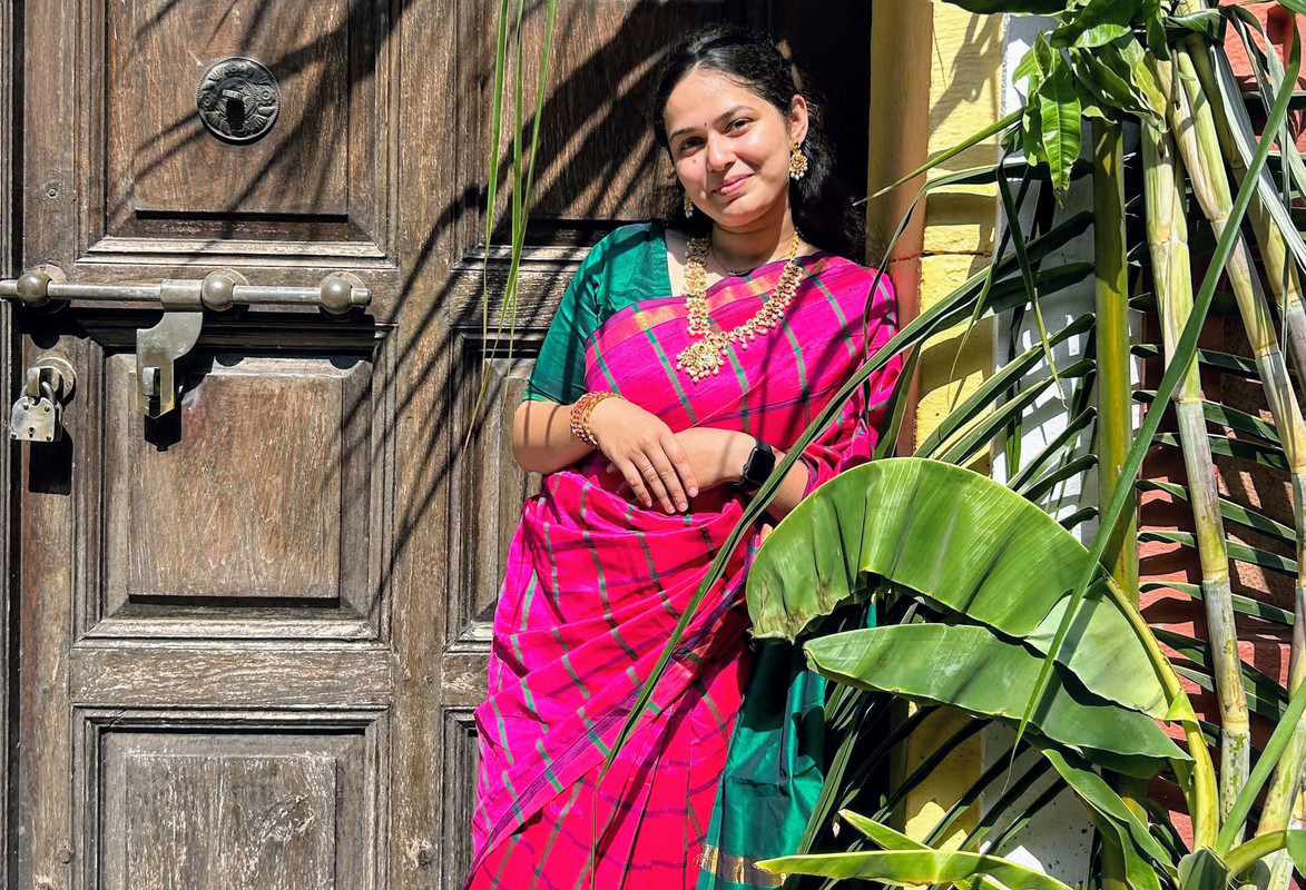 Bangalore Beautiful Busty GF pics and video