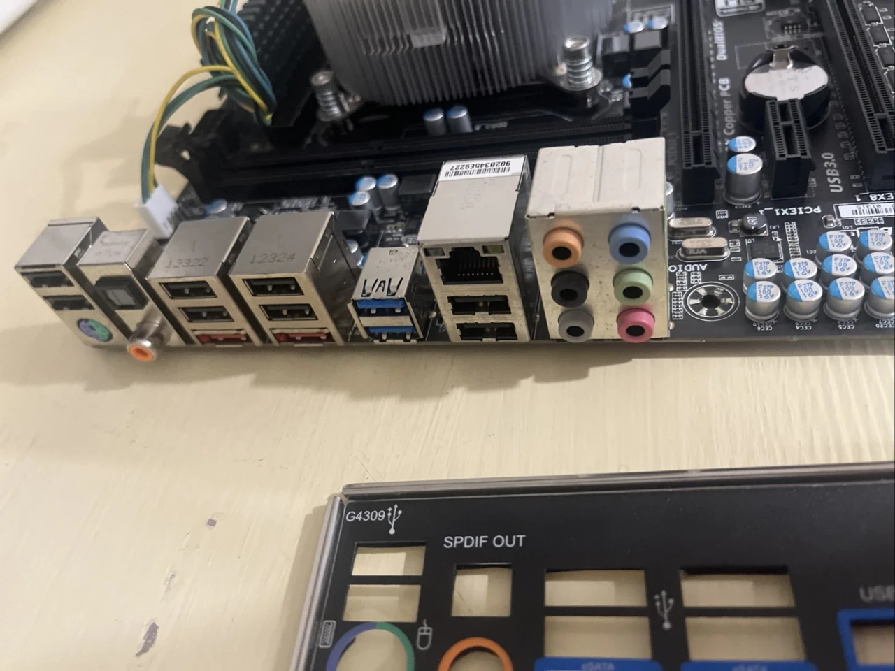 4 s l1600 (1)