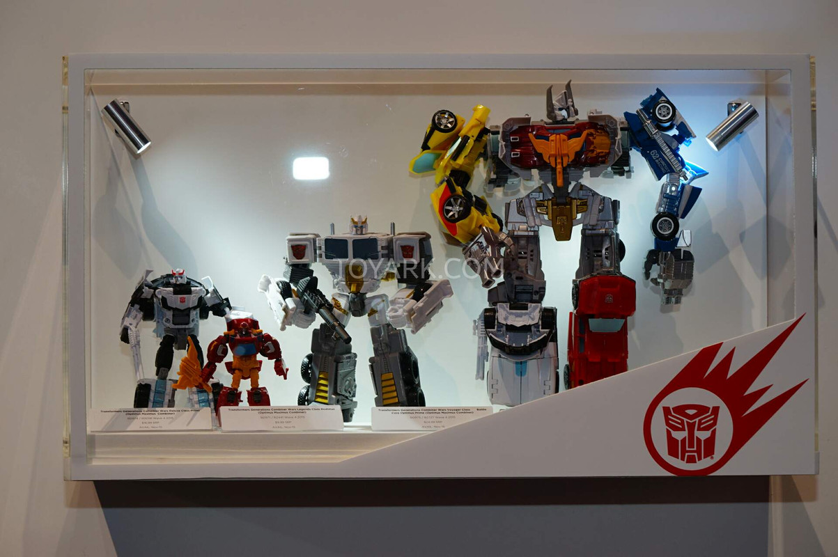 SDCC2015-Hasbro-Transformers-Combiner-Wars-001