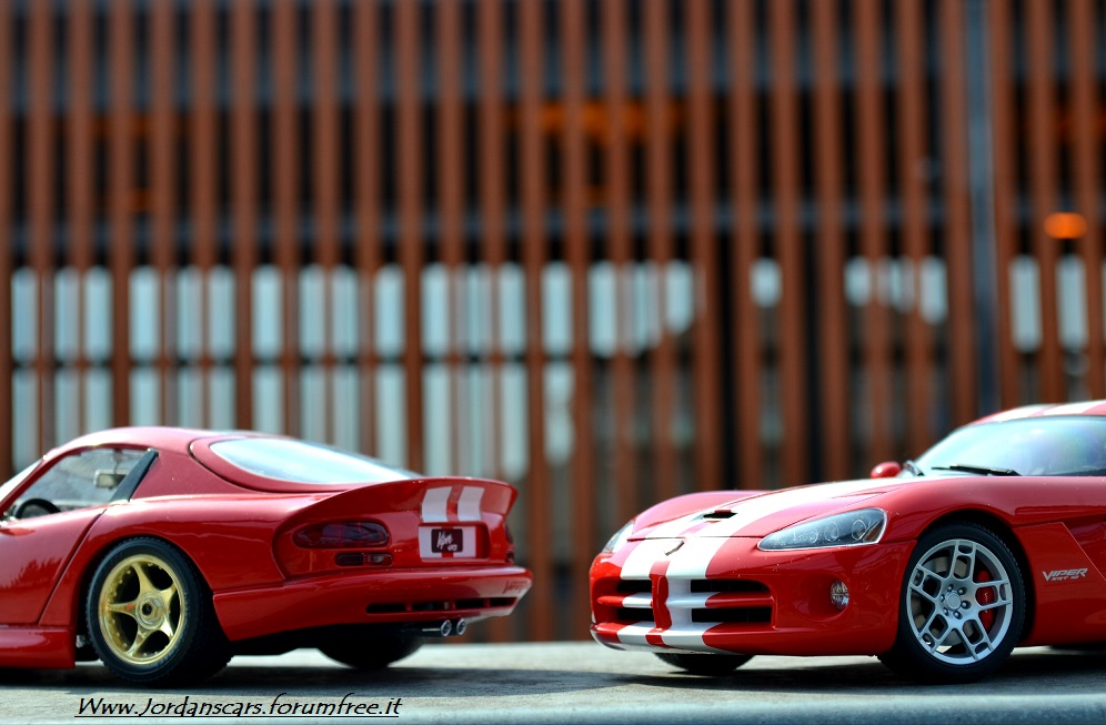 DODGE-VIPER-GTS-cj