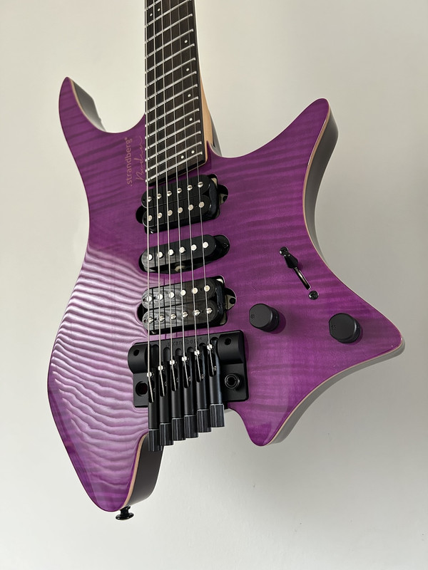 Strandberg OS 6 トレモロ gloss