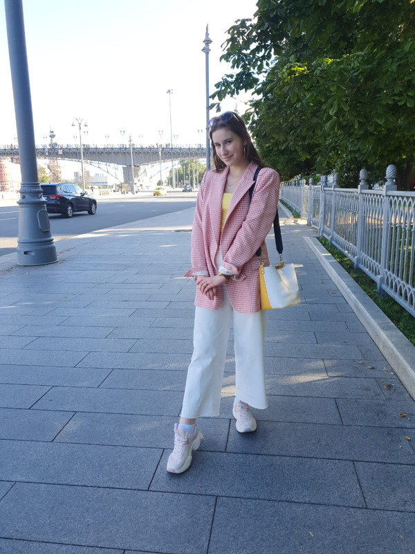 CD93E02F-DC4E-488A-BADA-4F2376D00481