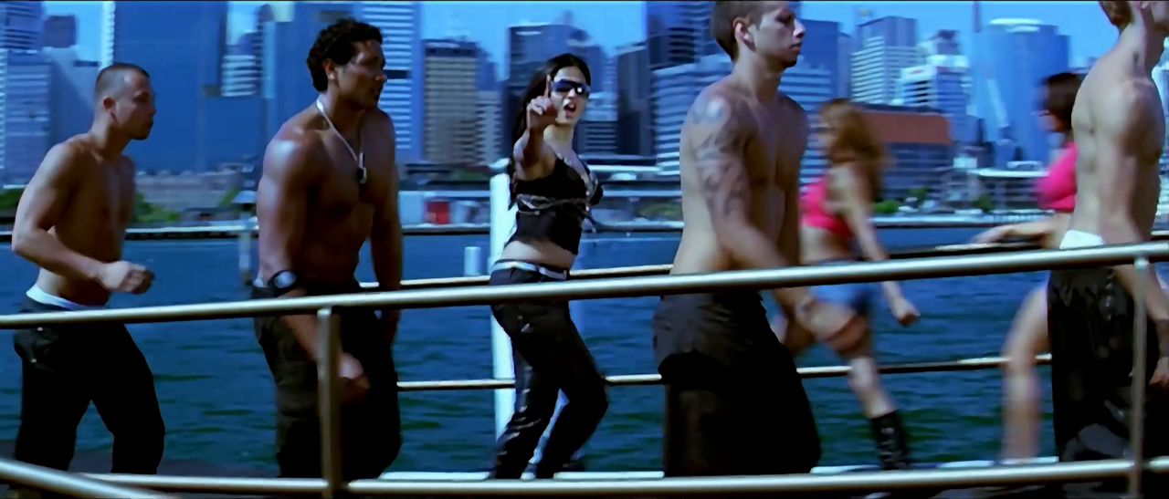 Anushka Shetty Title 4K Song from Okka Magadu2025-04-24 18-04-22-062-63