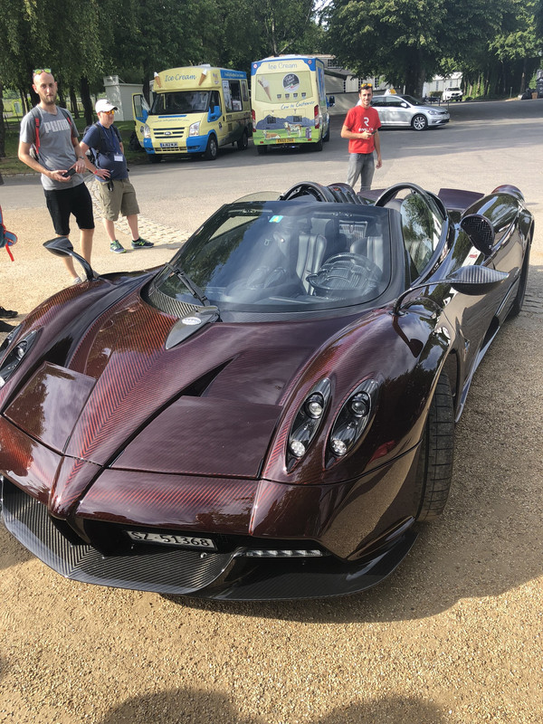 7303C1A6-C08B-40ED-9741-A404FC4D3B90