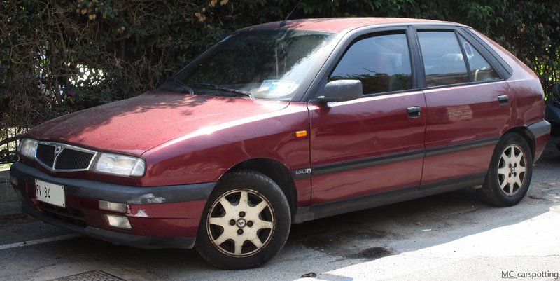 avvistamenti auto storiche - Pagina 29 IMG-1538