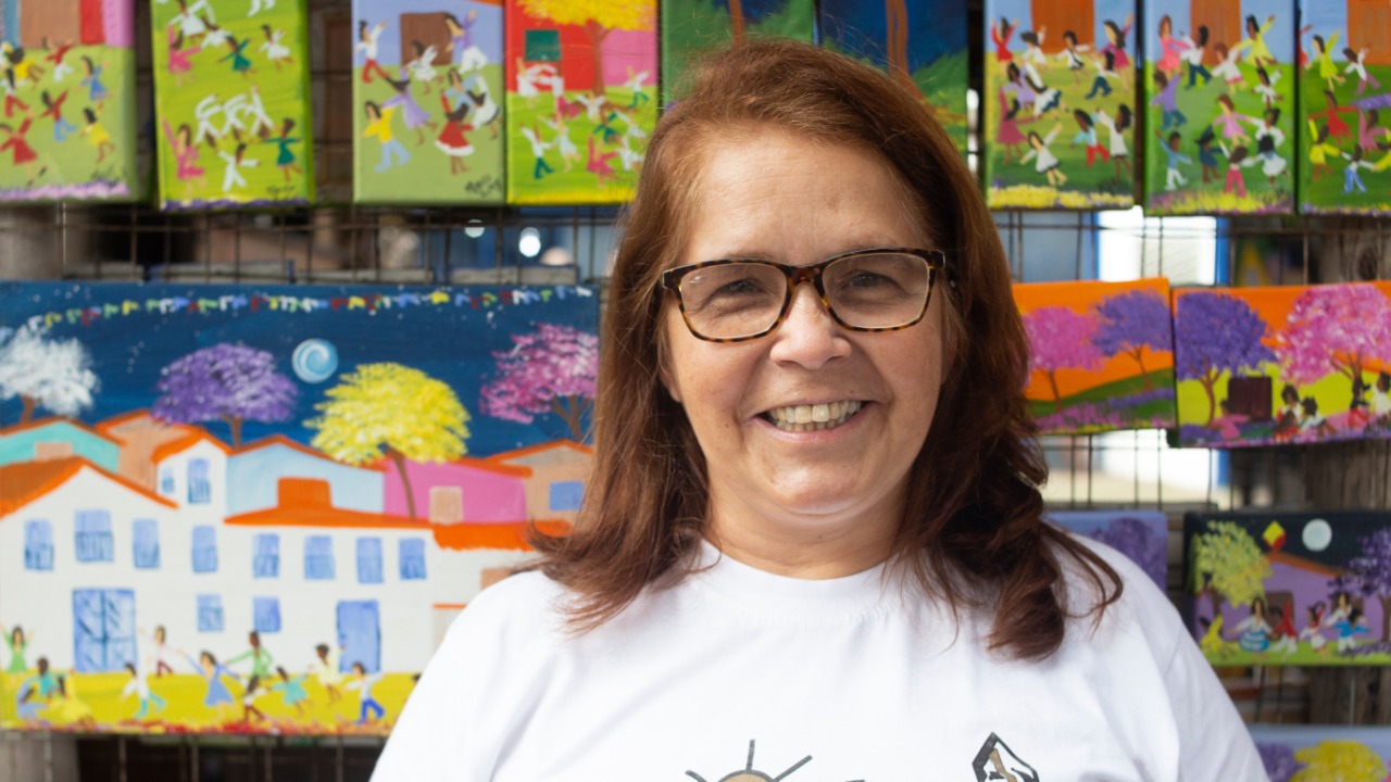 Meire Lopes, artista plástica de Arte Naif (1)