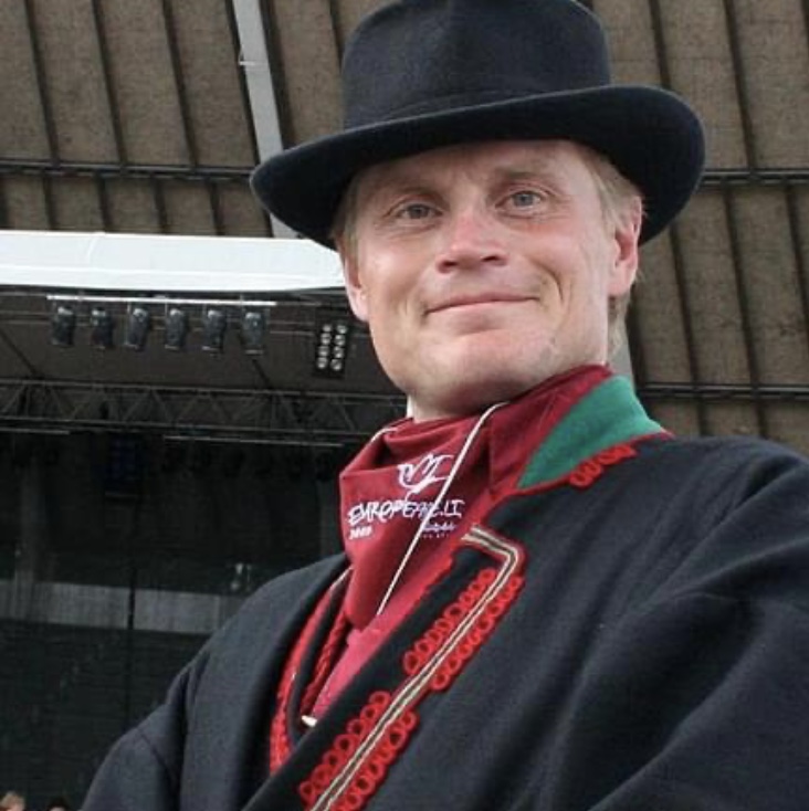 F1BE28C9-8660-44AF-829F-97F51AC27702