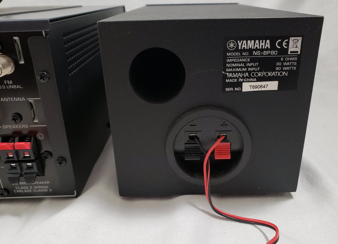 SEE VIDEO WORKS Yamaha CRX-140 CD Receiver Shelf Stereo