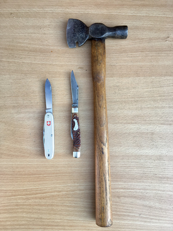 8C2CF220-01F5-4D97-9B3E-CD5DCA1CC442