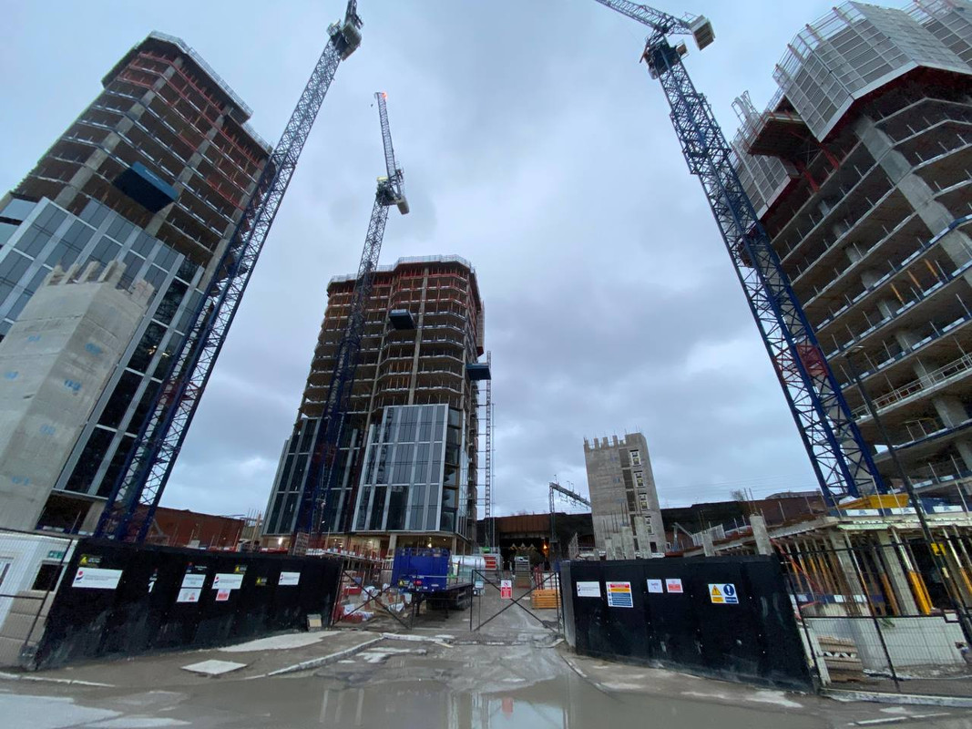Victoria Riverside | Dantzic Street | 119/77/53/20m | 37/26/18/6 fl | U ...
