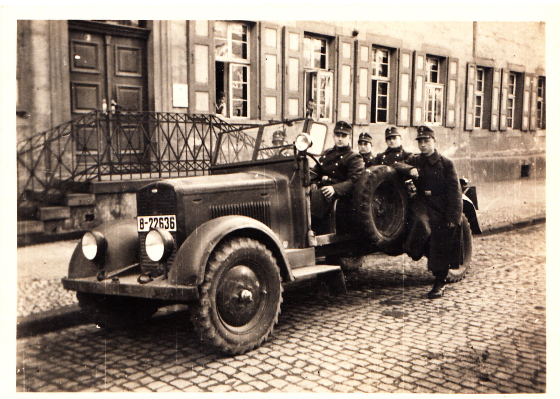 Wehrmacht schwerer Kübelwagen frühe Ausführung P