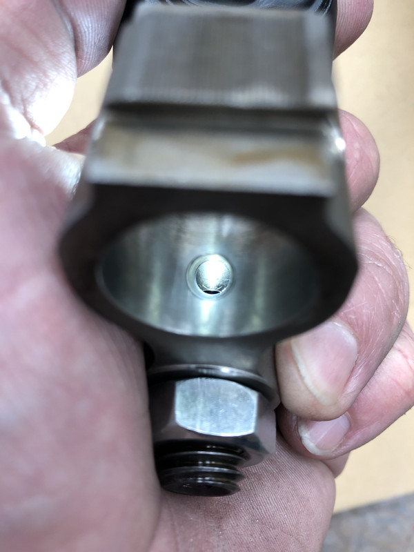 60866088-A576-4624-9B3F-8970D3A63FD6