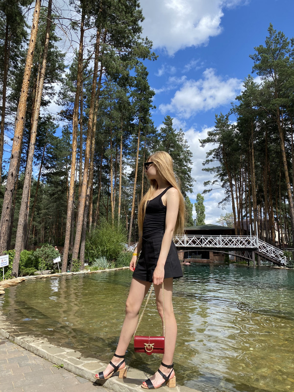 A6D04D76-28CE-4141-B479-C3EF339B7D52