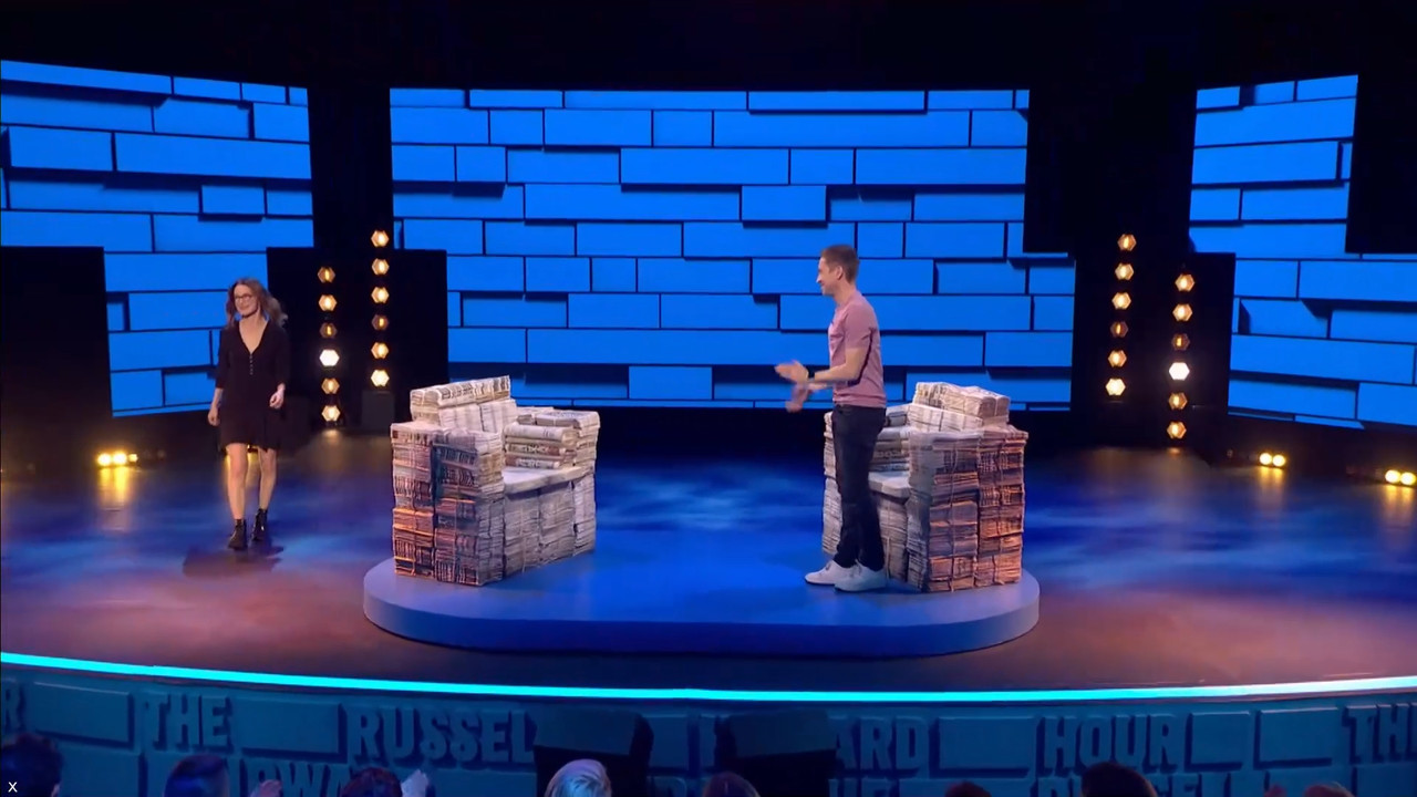 11.22 - 23.00.00 - The Russell Howard Hour. New & Exclusive. Russell ....mts_snapshot_00.45.07.333