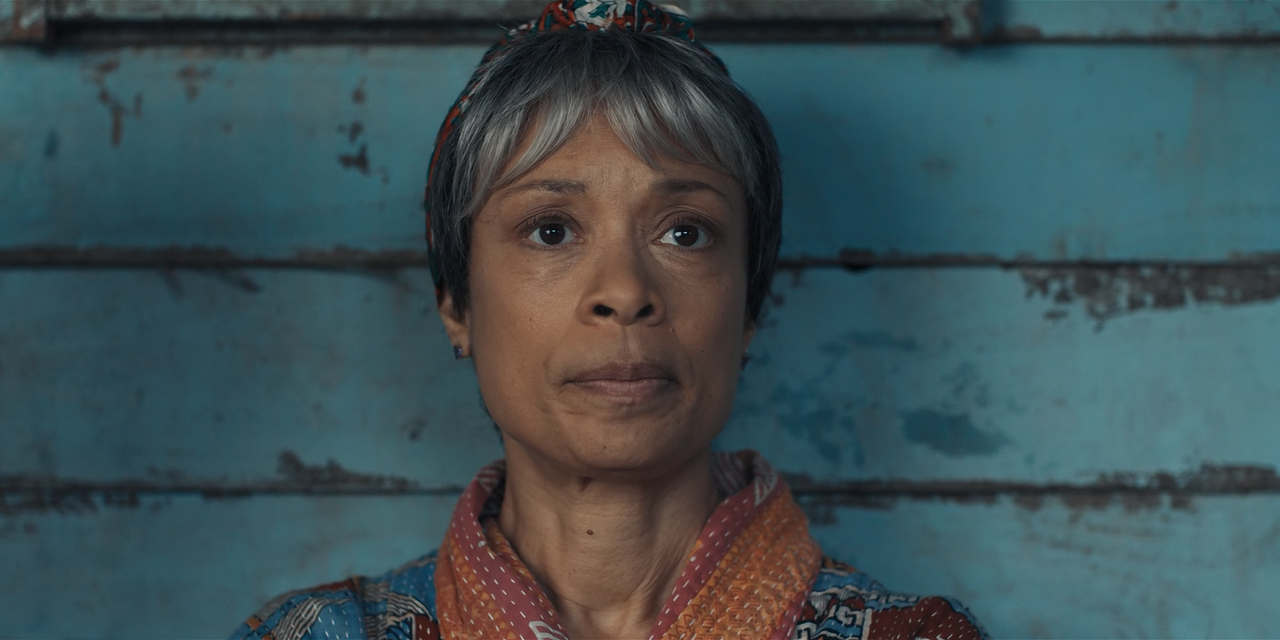 A.Discovery.of.Witches.S01E03.Episode.3.1080p.10bit.BluRay.AAC5.1.HEVC-Vyndros.mkv_snapshot_14.21_[2