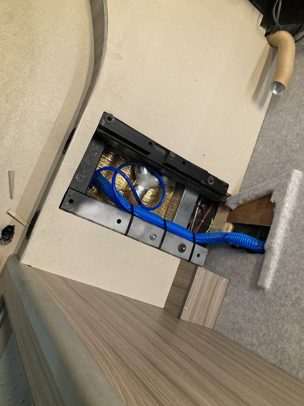 46927A66-EE6A-4E79-83D3-A1D6BA60B324