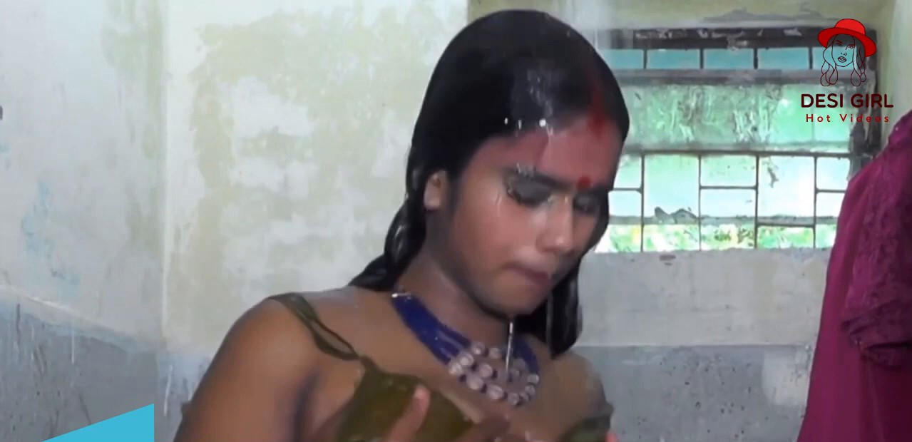 [Image: Desi-Indian-Girl-Hot-Bathing-2021-Desi-G...0-0010.jpg]