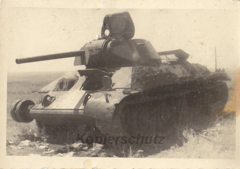 russischer Panzer T-34 bei Kursk Ostfront Rußlan