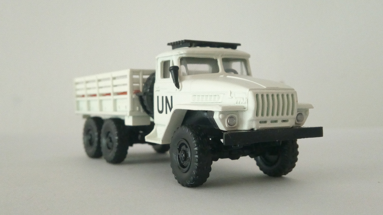 Mache (9327)
