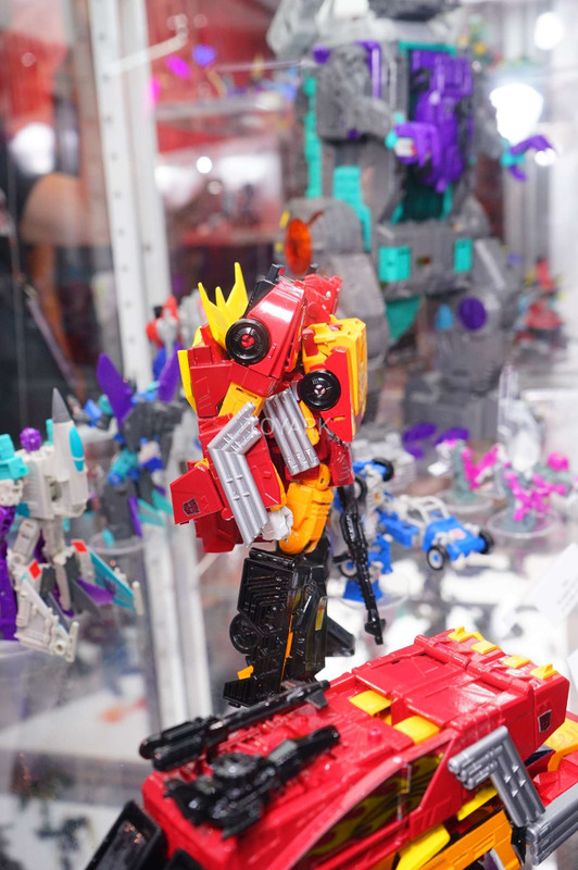 SDCC-2017-Transformers-Hasbro-Thurs-020