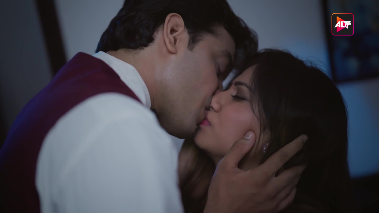 vlcsnap-2025-06-24-00h59m39s611