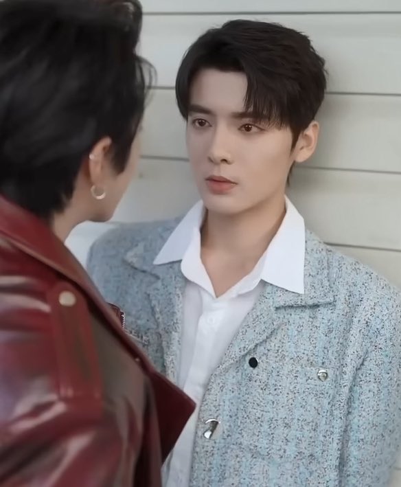 Out-Of-Control-Starlight-3