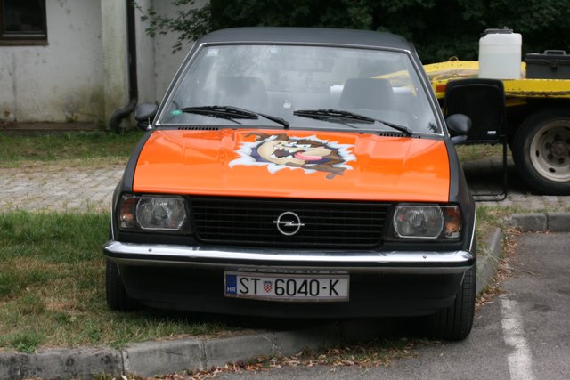 opel ascona b - Page 7 IMG-0117