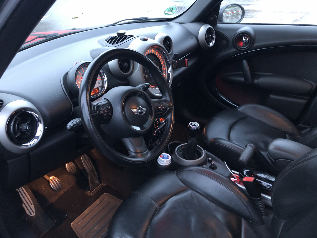 F0793069-C37F-44E7-8C69-583509BE83AD