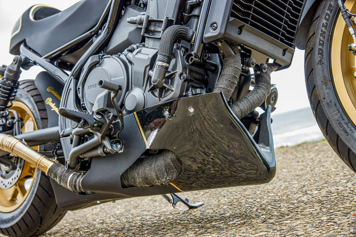 396239_Akaimoto_Honda_Customs