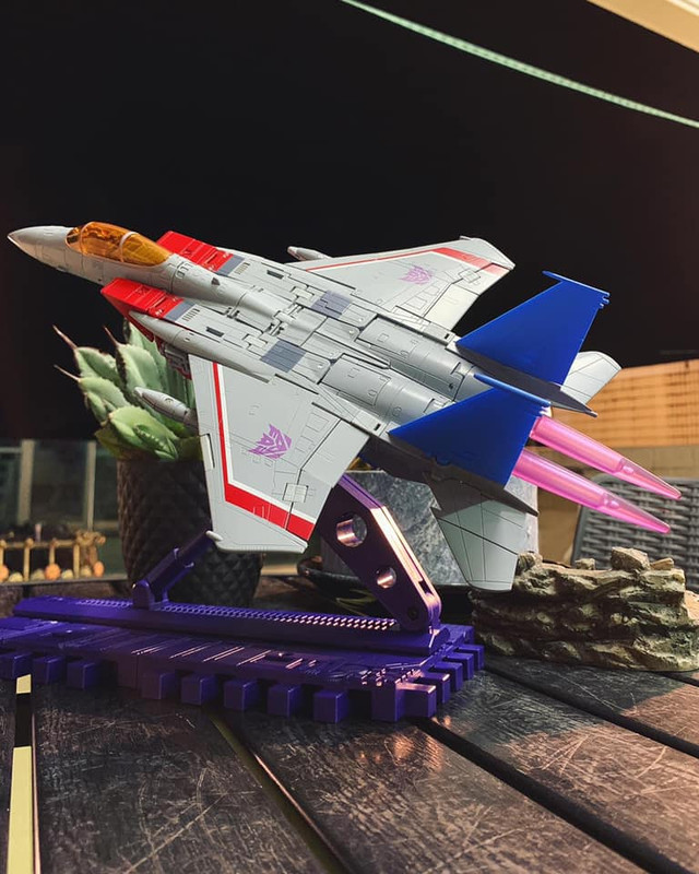 Masterpiece-MP-52-Starscream-Ver-2.0-05