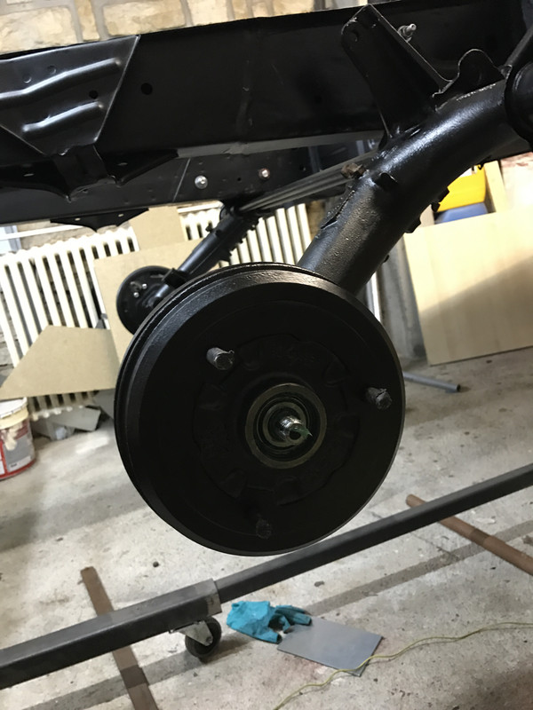 Restauration 4L (1063)