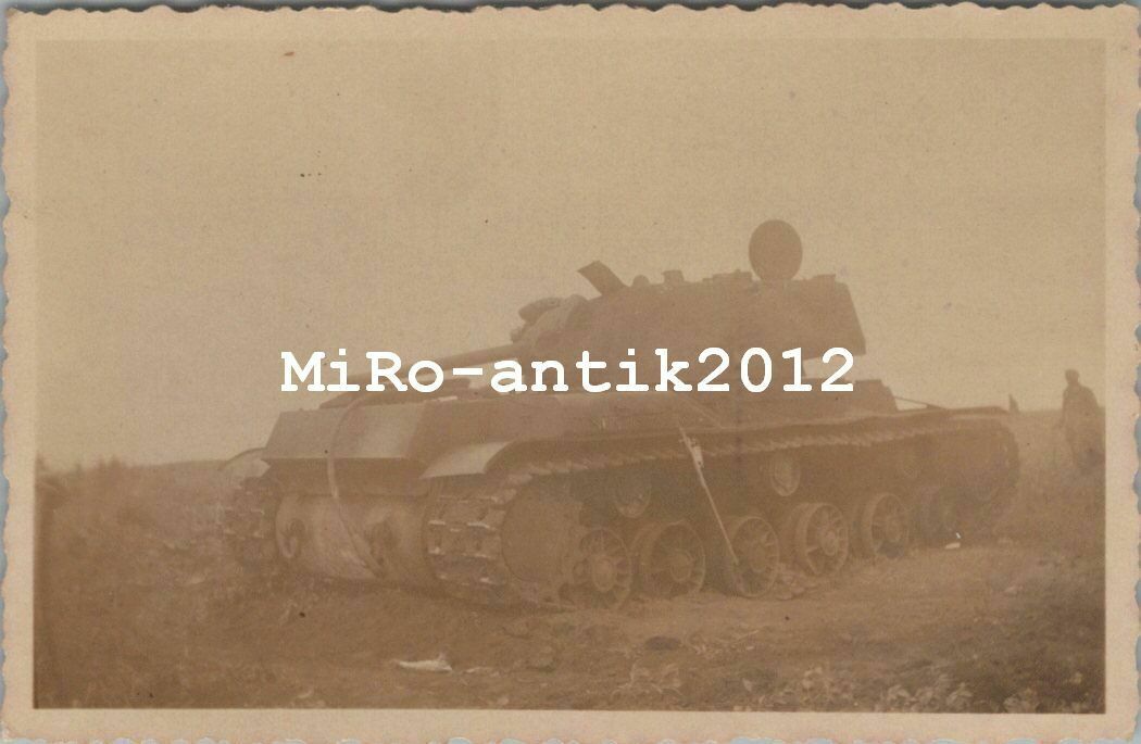 zerstörter russischer Panzer