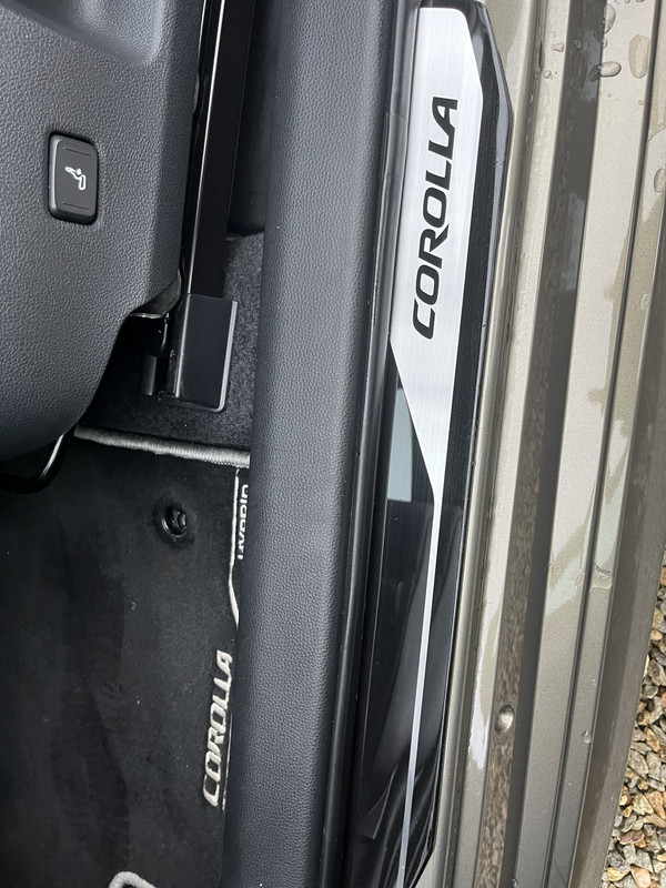 DD8B9CE5-465F-4BBC-B608-5223642DD67A