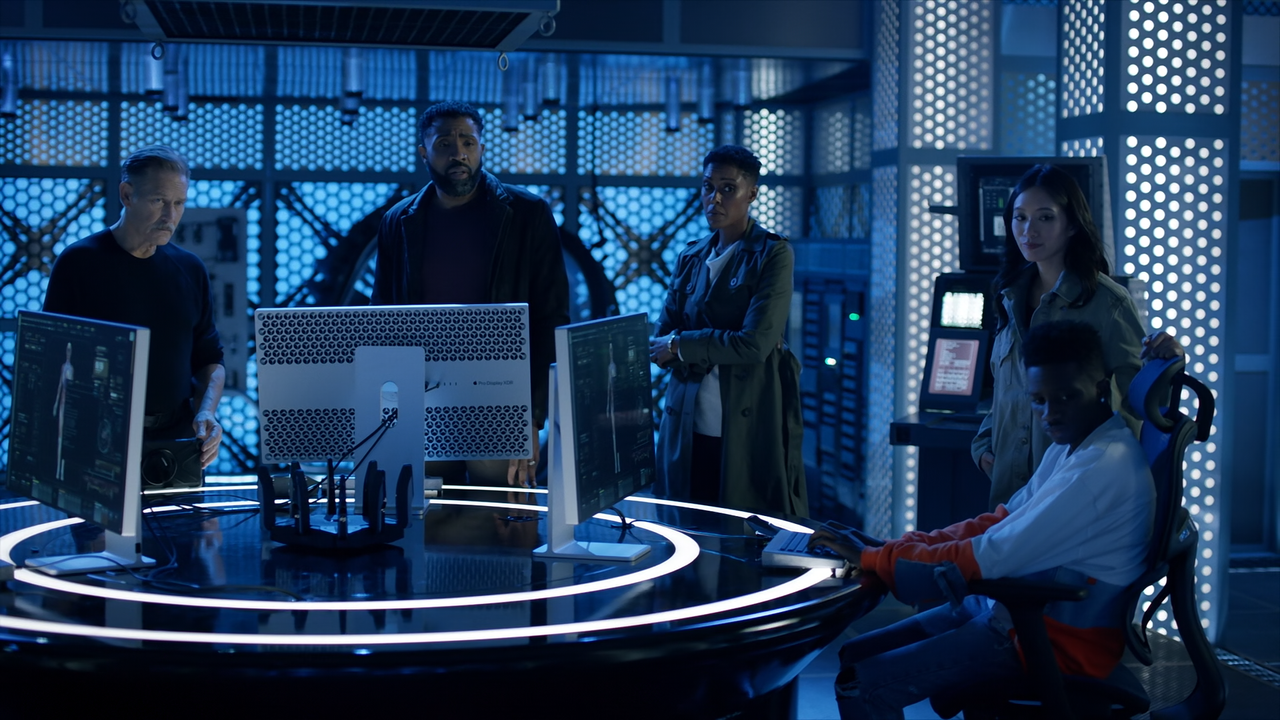 Black.Lightning.S04E06.The.Book.of.Ruin.Chapter.Two.Theseus's.Ship.1080p.10bit.BluRay.AAC5.1.HEVC-Vy