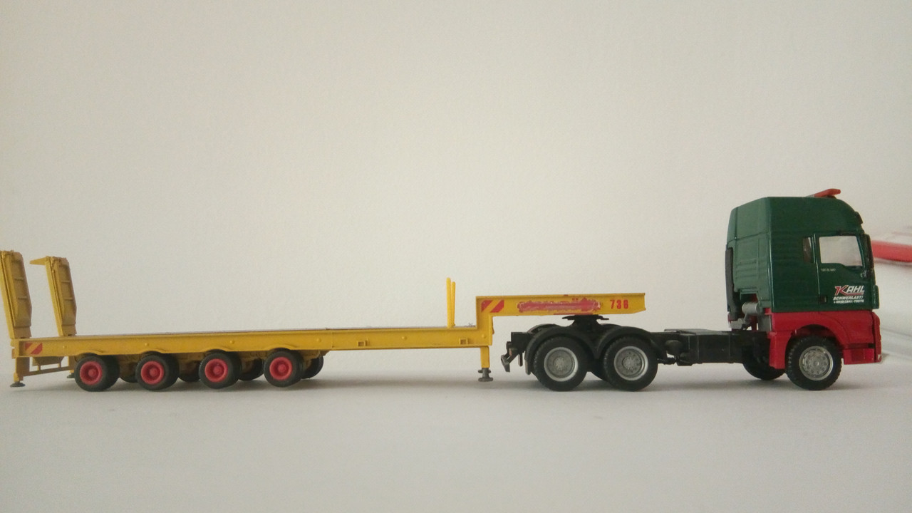 Macht (7702)