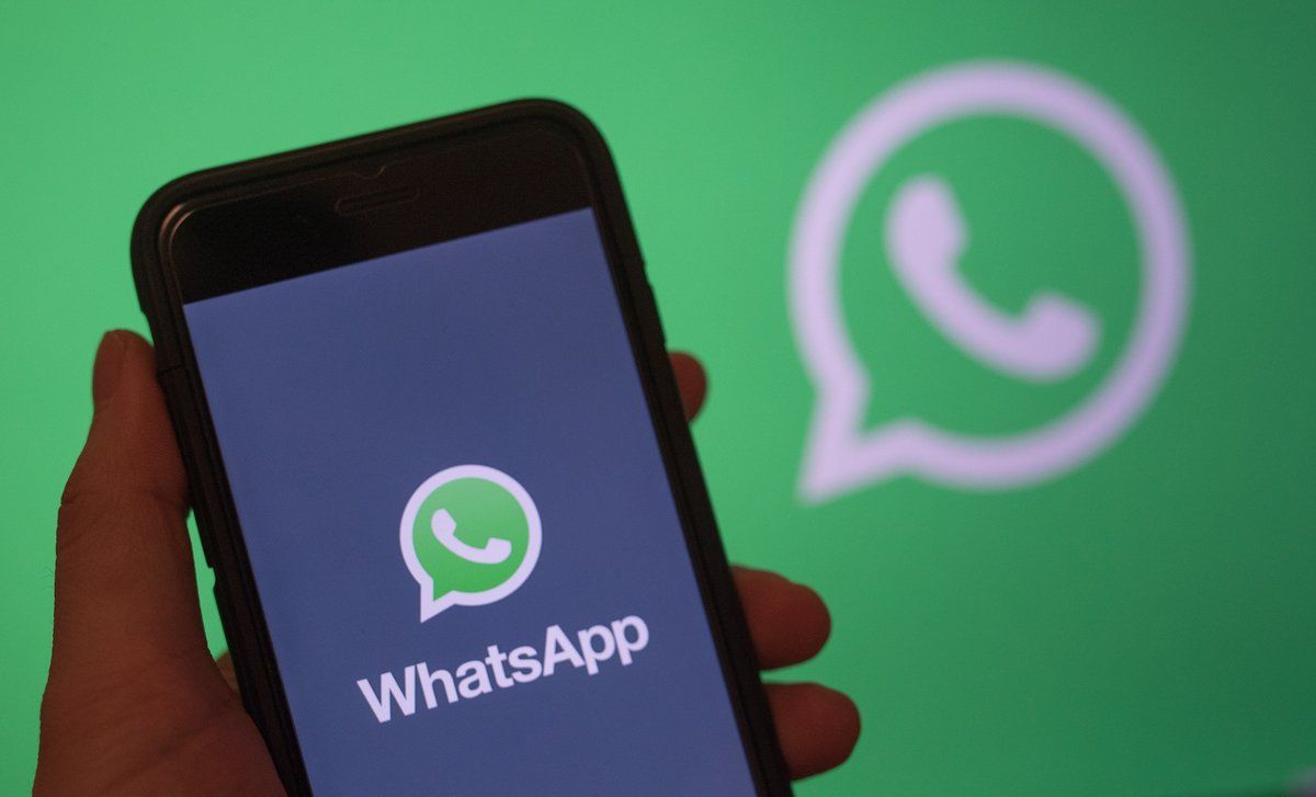 WhatsApp añade un botón de pagos, permitirá puntuar mensajes con estrellas