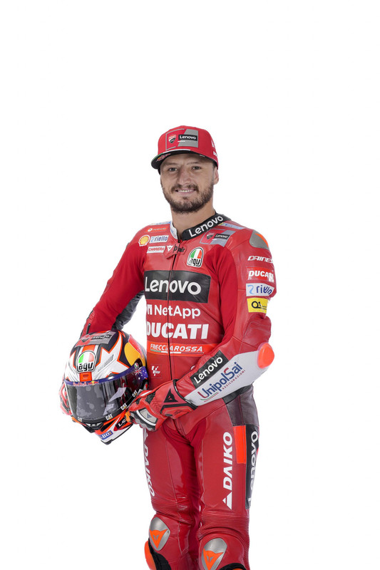 Ducati представили Desmosedici GP22