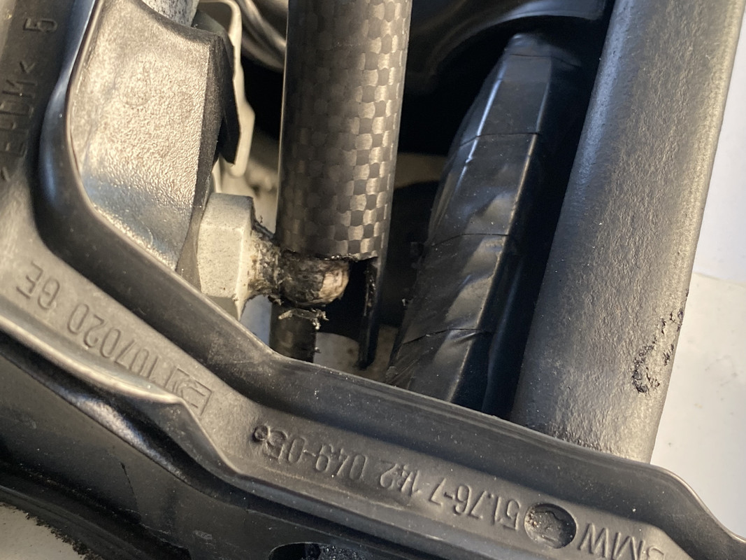 97346868-0A7A-4766-8F0E-73B8C12FE344