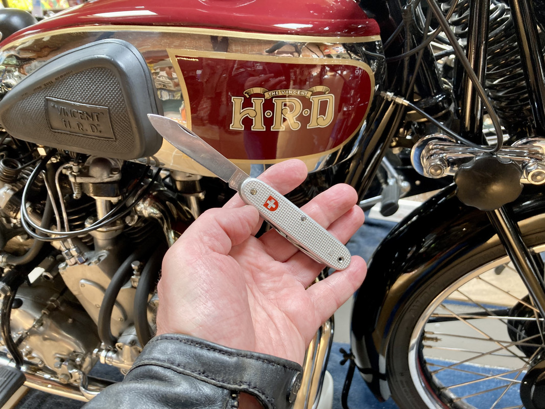 FED16511-DE67-4FFB-A725-664D42B0BD43