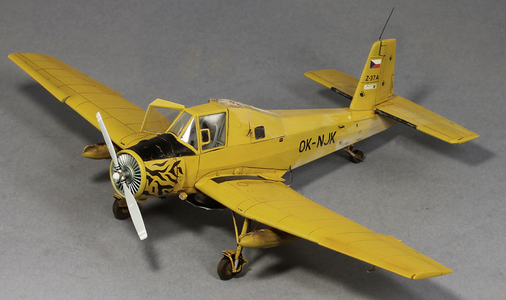 Zlin Z-37A Cmelak (Eduard 1/72) - Ready for Inspection - Aircraft