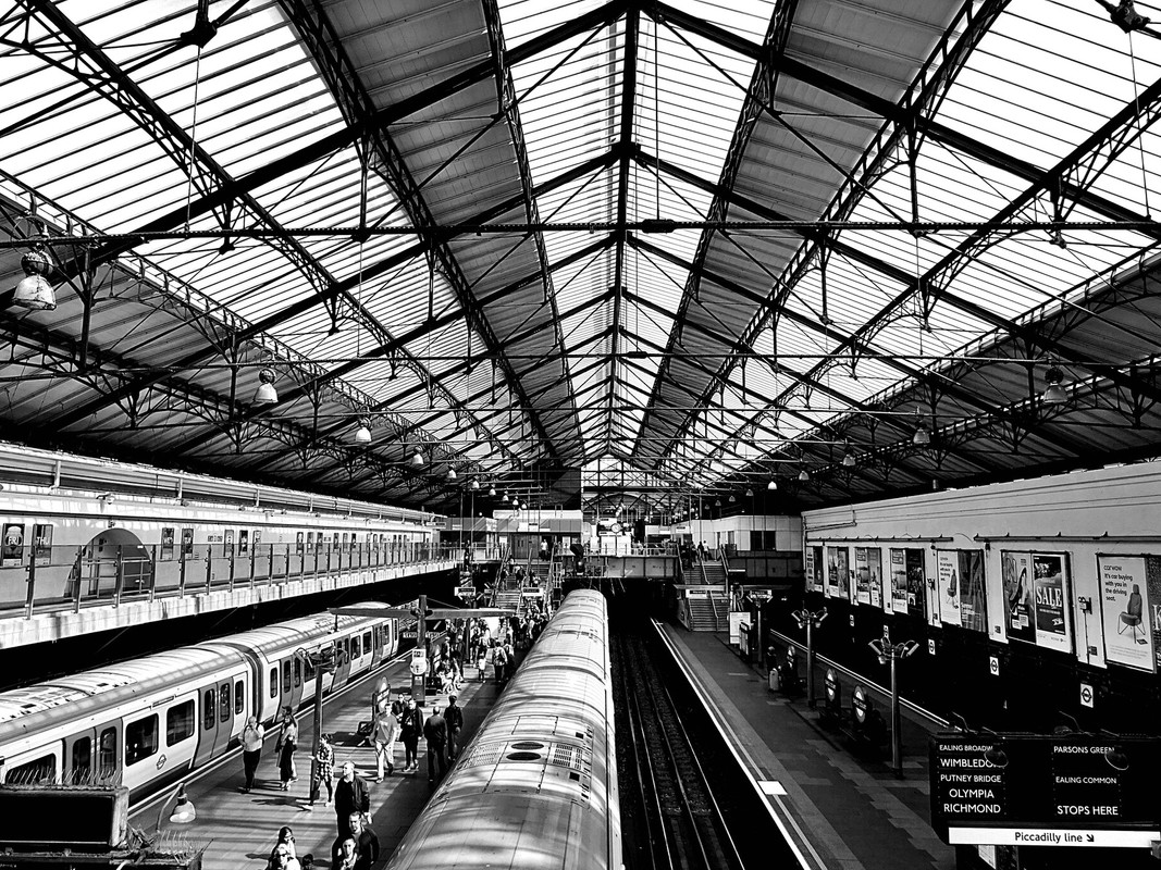 blacknwhitetrainstation.jpg