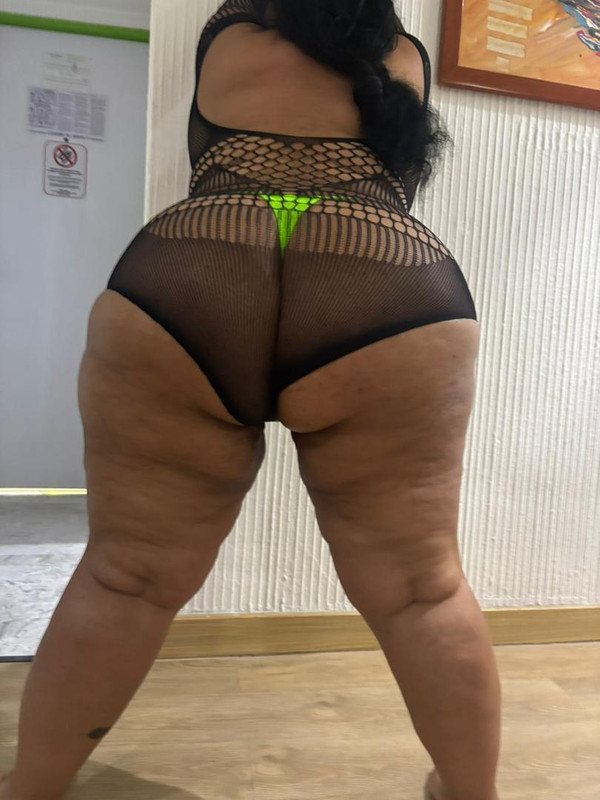 Maduras caseras en pantaletas 3