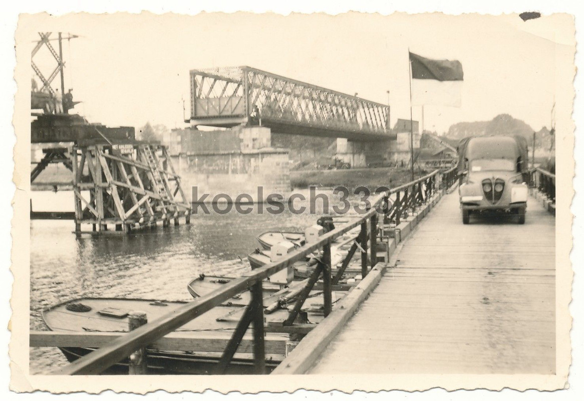 Foto Belgien - Frankreich gesprengte Brücke fran