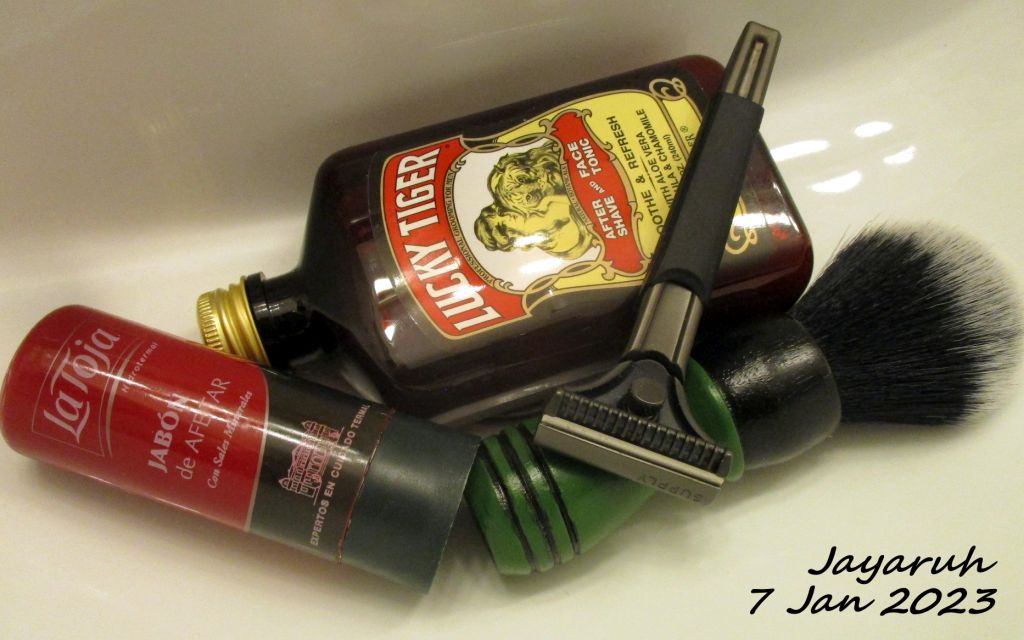 [Image: sos230107.jpg]