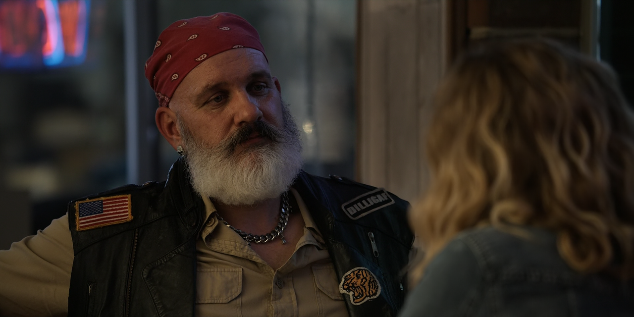 Heels.S01E02.Dusty.Finish.1080p.10bit.AMZN.WEB-DL.DDP5.1.HEVC-Vyndros.mkv_snapshot_15.51_[2021.08.22