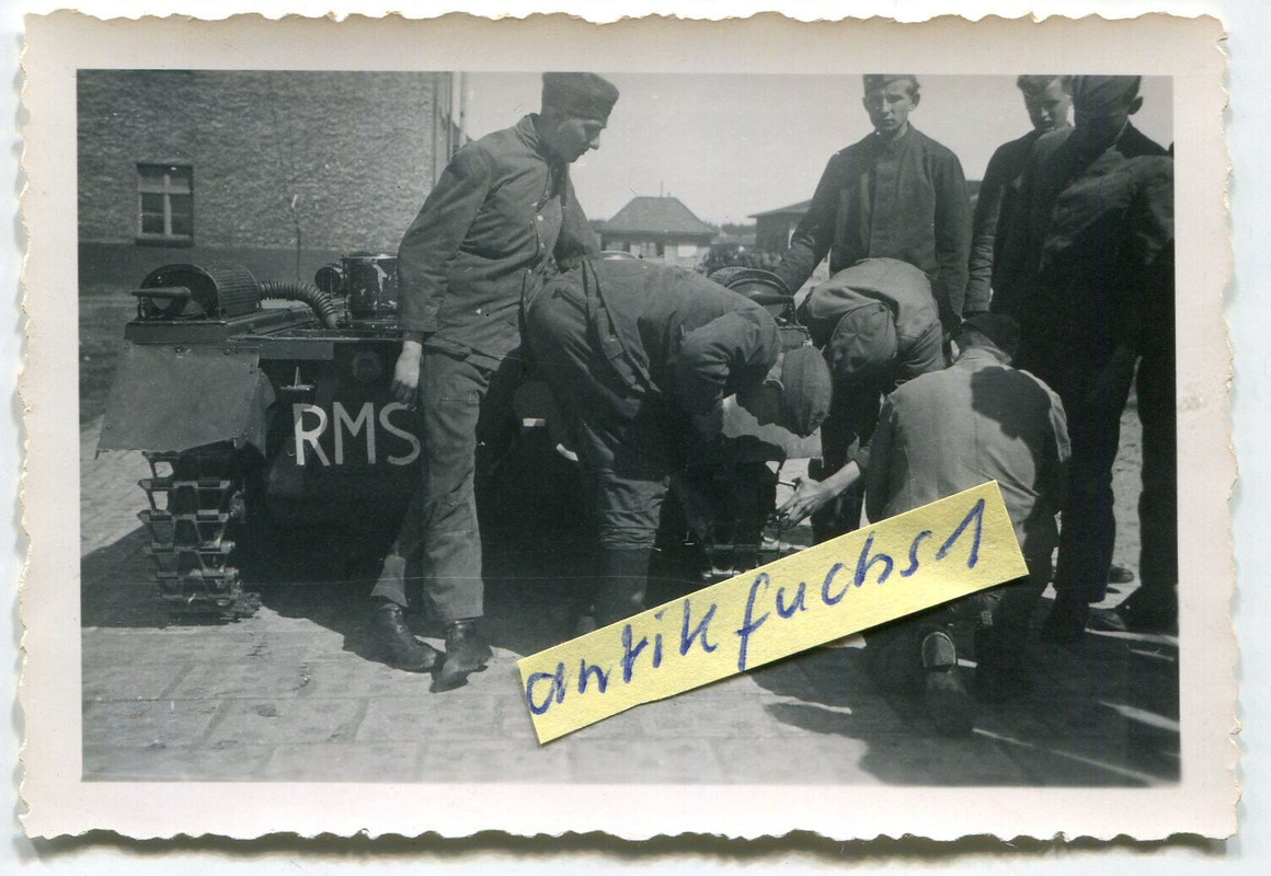 Foto - 5 - Deutscher Panzer mit Kennung RMS-25 aus Lyck in Ostpreußen im 2.WK