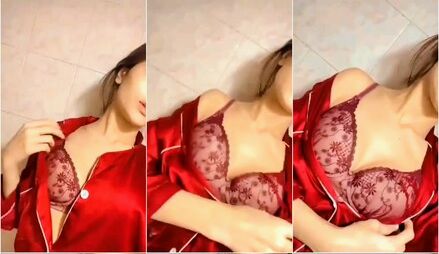 Horney gf huge boobs nude video